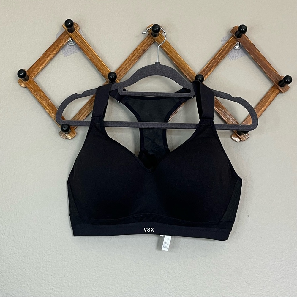Incredible by Victoria Sport Bra VSX Black Size 38C